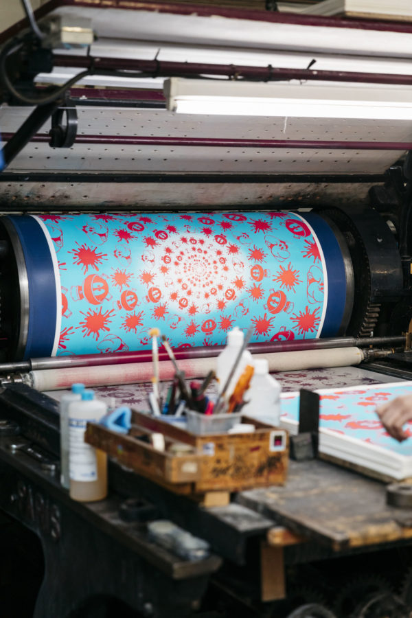 no-stain-no-gain-john-armleder-print-them-all-mamco-geneve-lithograph-blue-pink-edition-printing-process-paris